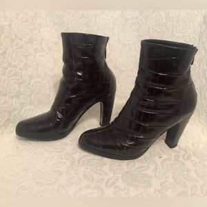 Claudia Ciuti dark brown leather booties.  Made in Italy.  Heel is 3.5 inches